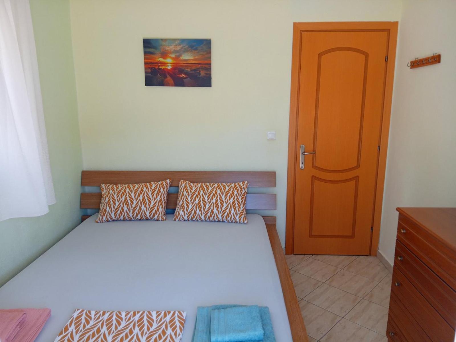Apartment Teos *